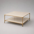 Table basse carrée avec étagère en pierre frittée beige et structure en acier doré, 100 × 100 × 45 cm
